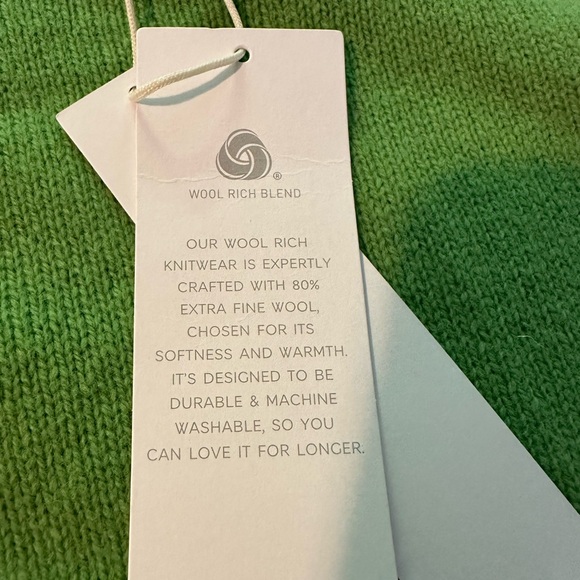 M&S Collection LambsWool Rich Sweater  NWT Size 6  Lime Green - Picture 10 of 12
